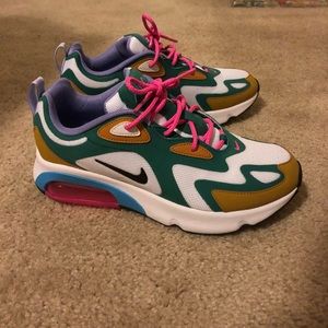 Nike Air Max 200
